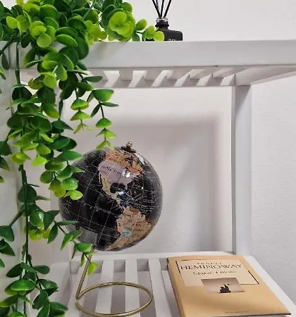 Tobys Place * 풀라