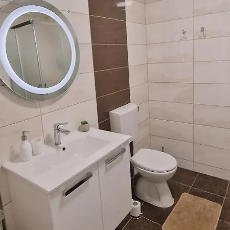 Tobys Place * Пула